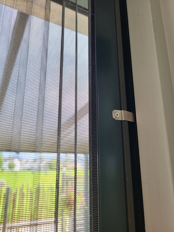 Moustiquaire plissée sans trous pour portes et fenêtres